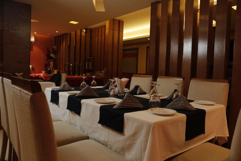 Hotel Swiss Garden 다카 외부 사진