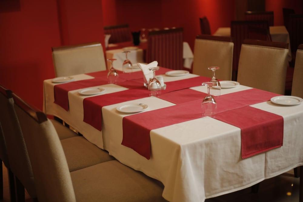 Hotel Swiss Garden 다카 외부 사진